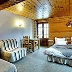 Hotel Alp'hotel La Clusaz