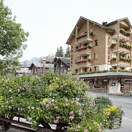 Alp'hotel Hotel 3*