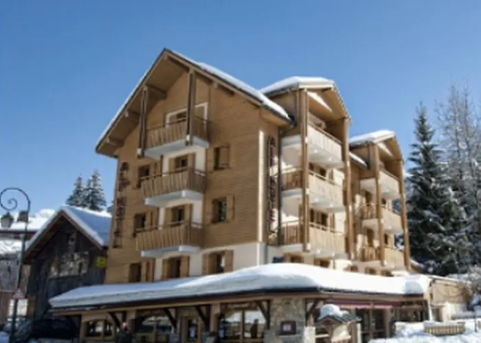 Alp'hotel 3* لا كلوساز